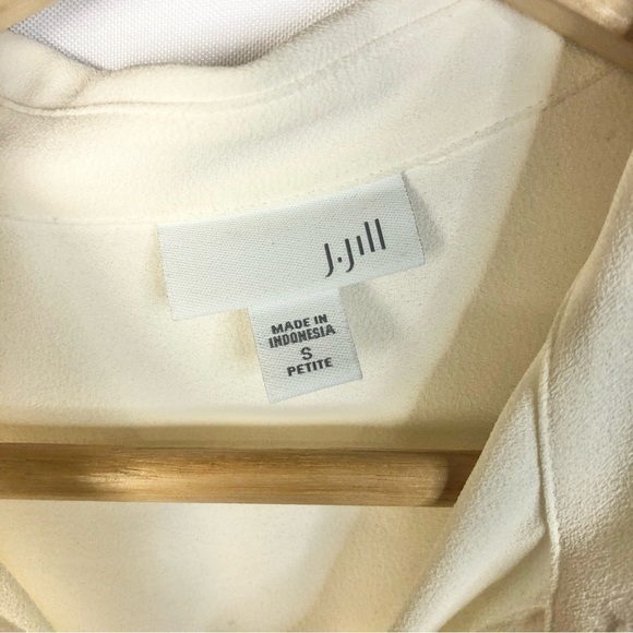 J. Jill Petite Off White Crepe Long Sleeve Button Down SP - Picture 4 of 4